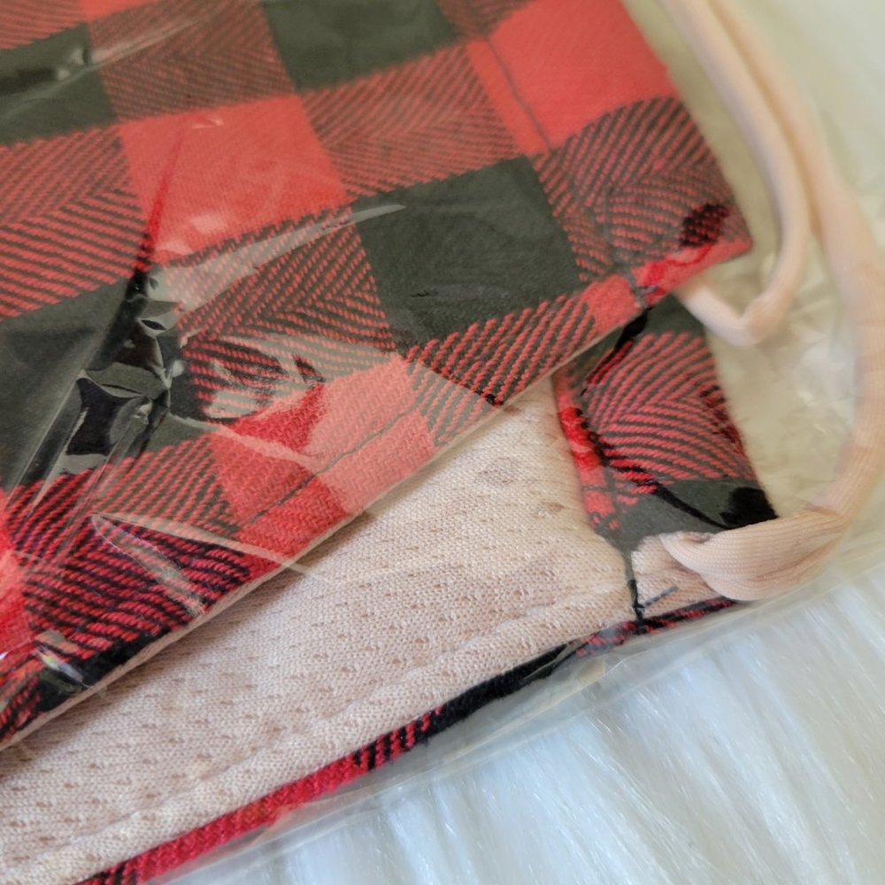 Red Checkered Face Mask - Picture 3 of 6